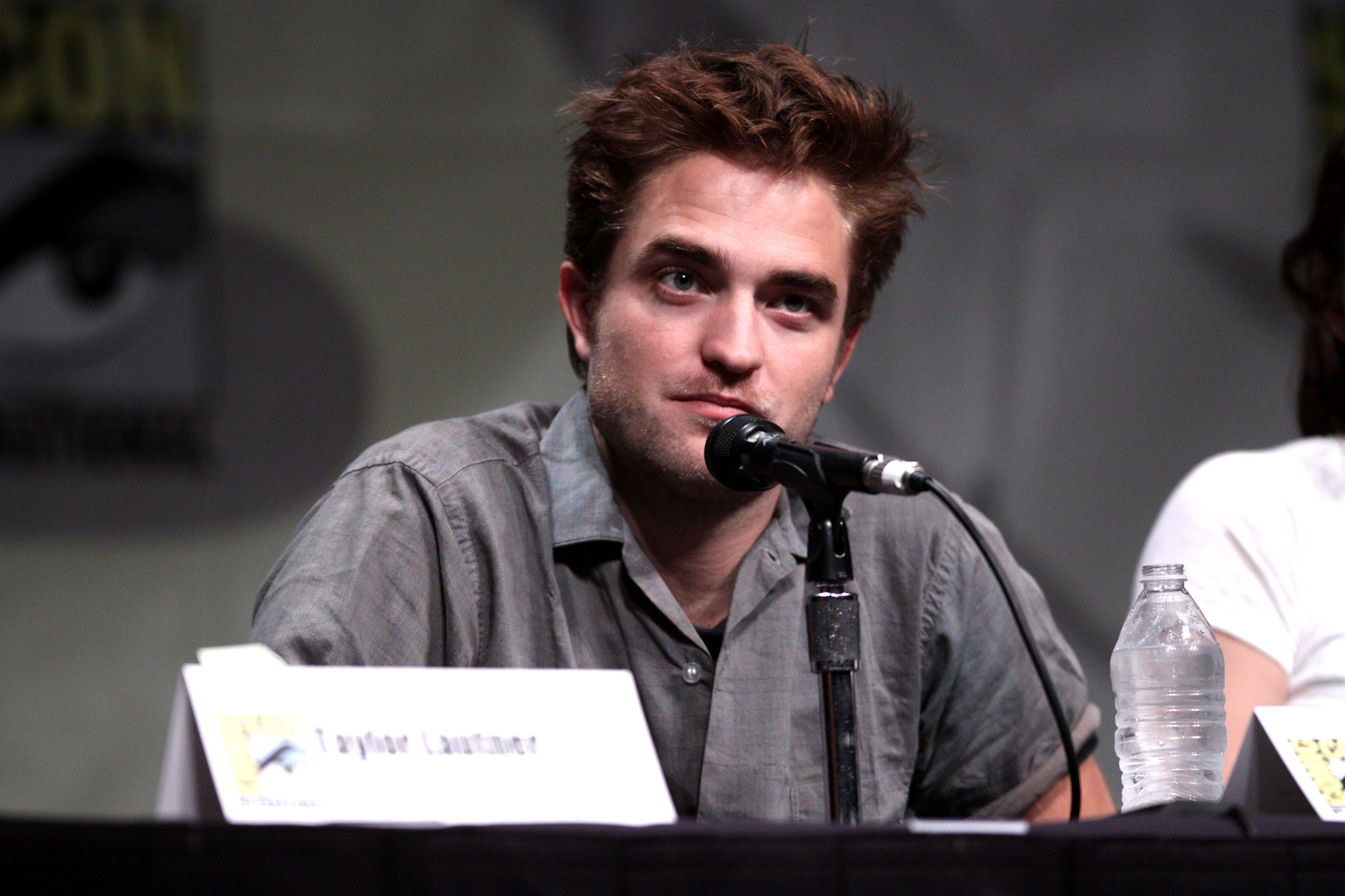 Robert Pattinson na Comic-Con w 2012 roku, po premierze Zmierzchu.