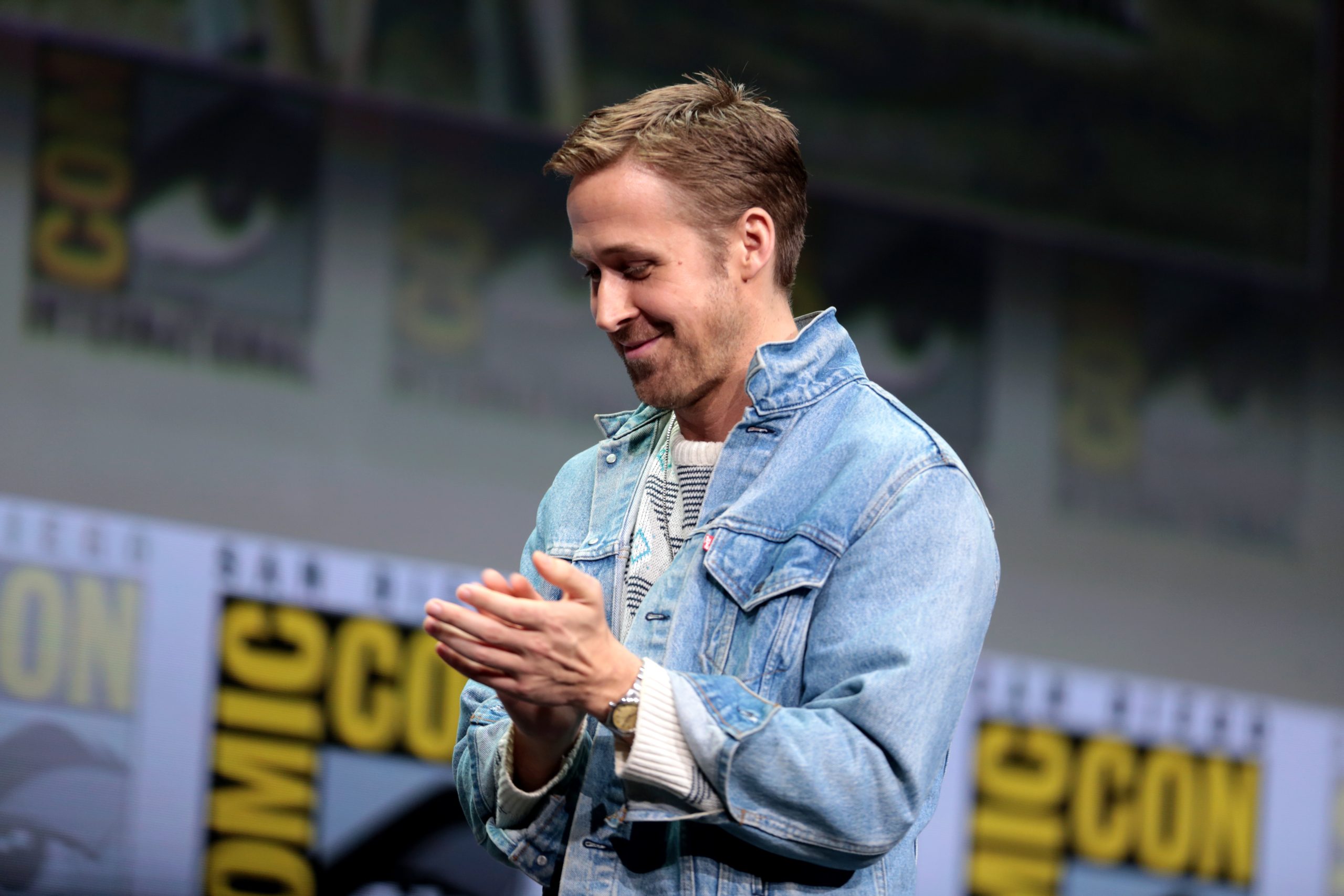 Ryan Gosling na wydarzeniu Comic-Con w 2017 roku